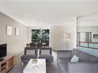 2 Bedroom Apartment - BreakFree Diamond Beach Broadbeach