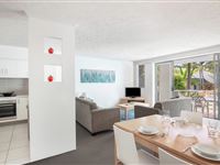 2 Bedroom Deluxe Apartment - BreakFree Diamond Beach Broadbeach